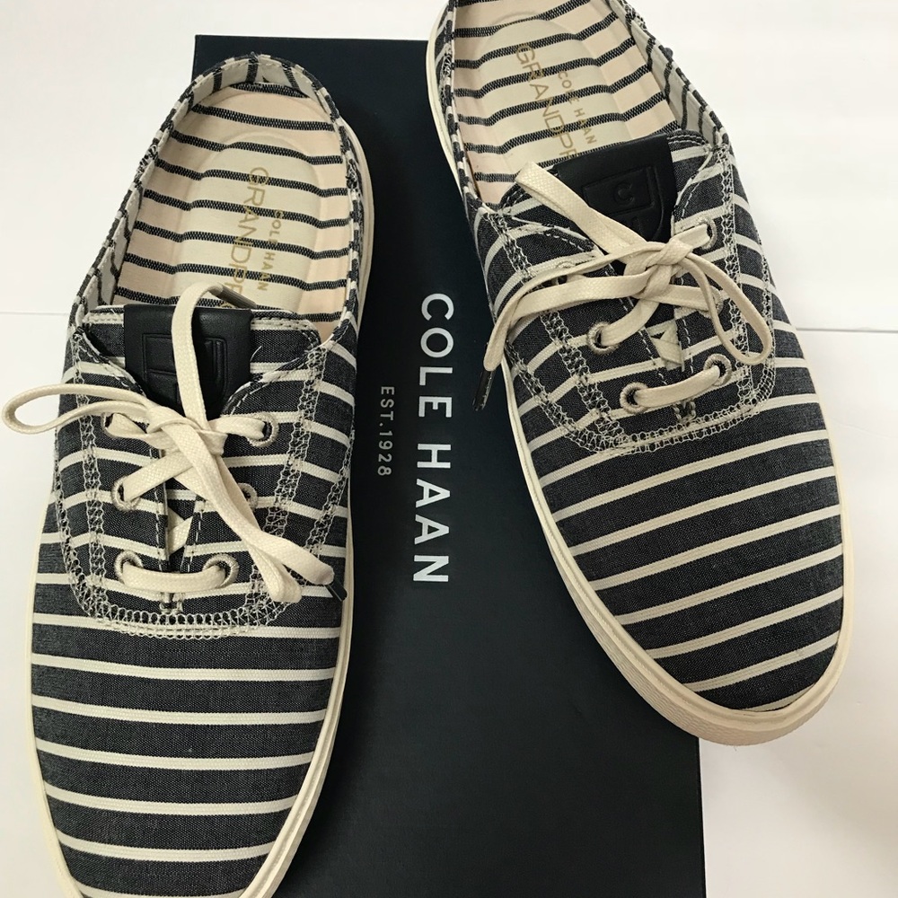 🔴NEW in Box-COLE HAAN Blue Stripe Mules 10